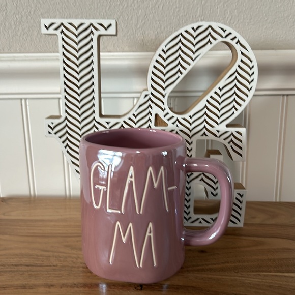 NEW Rae Dunn Glam-Ma iridescent Mug - Picture 2 of 3